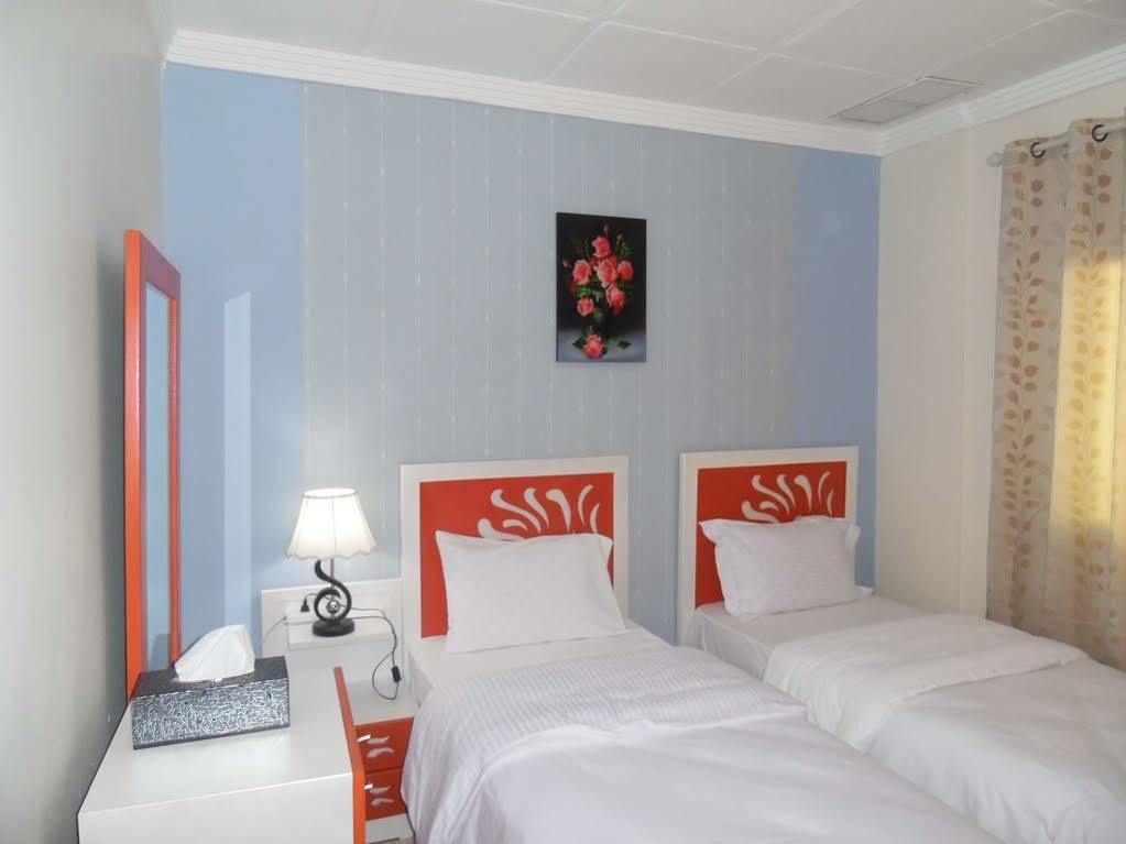 Leader Apartments 2 Кувейт Экстерьер фото