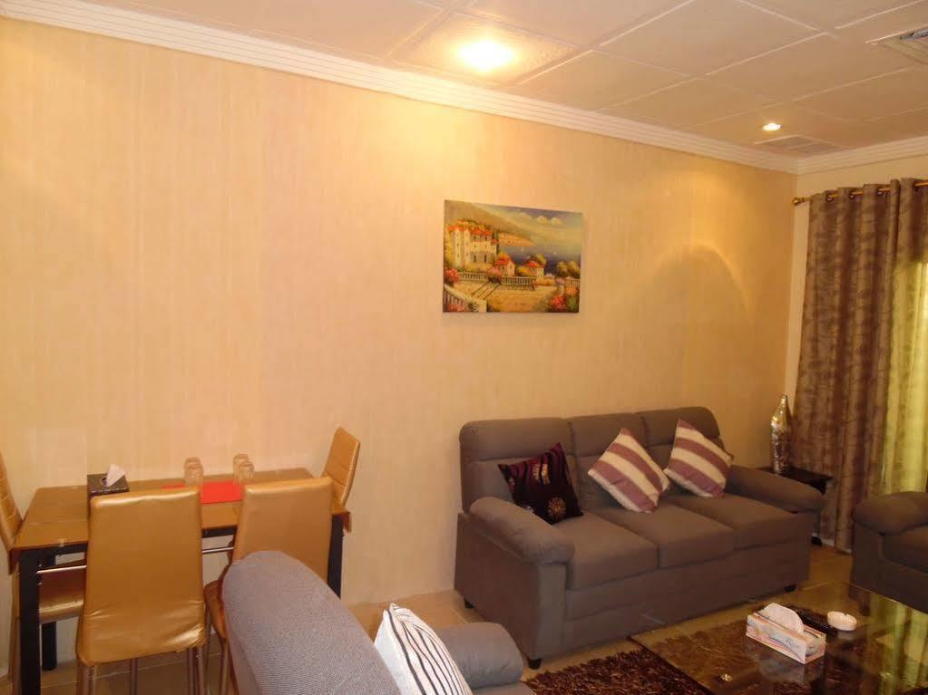 Leader Apartments 2 Кувейт Экстерьер фото